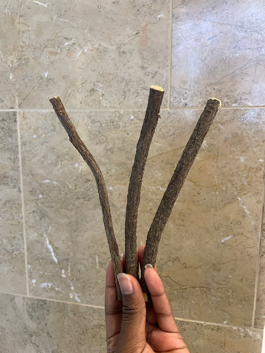 Licorice Root + Peppermint Toothbrush Sticks